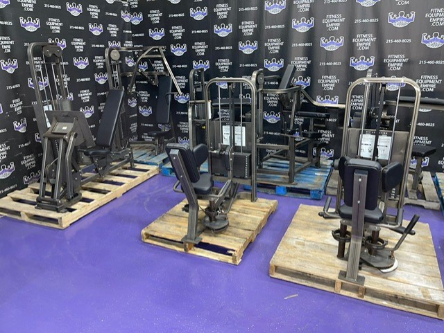 web50-2 Cybex 12 Unit Total Body Strength Circuit