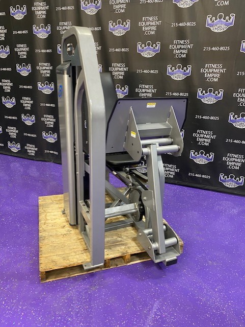 web52-1-2.jpg Nautilus Nitro EVO Seated Leg Press w/500 lb. Stack – Newest Series