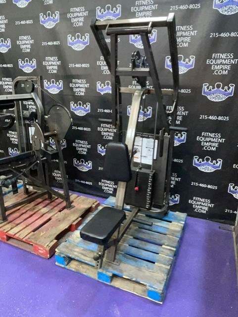 web53-2 Cybex 12 Unit Total Body Strength Circuit