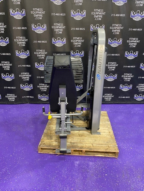 web55-1-4.jpg Nautilus Nitro EVO Seated Leg Press w/500 lb. Stack – Newest Series