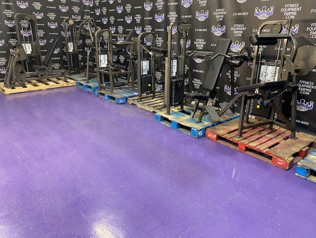 web55-2 Cybex 12 Unit Total Body Strength Circuit