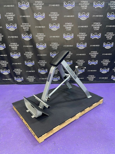 web58-2-2.jpg Precor Icarian Chest Supported T Bar Row