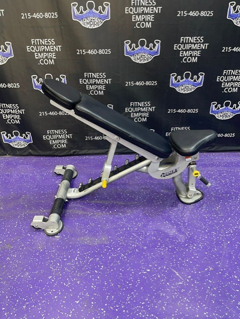 web58-3-1.jpg Hoist CF-3160 Adjustable Bench 0-80 Degrees