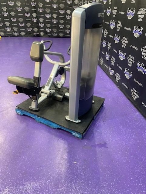 web6-2-7.jpg Precor Discovery Seated Row – Current & Latest Model