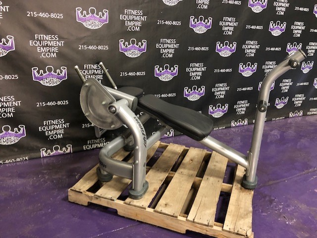 web6-8-3.jpg Life Fitness Signature Series Plate Loaded Abdominal Crunch