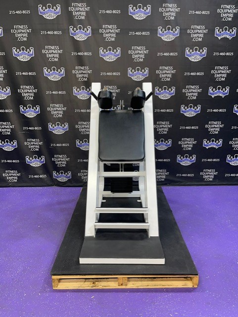 web61-1-1.jpg Precor Icarian Standing Angled Calf 400 lb. Stack – RARE