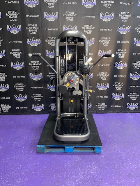 web69-4.jpg Matrix Multi Hip & Glute