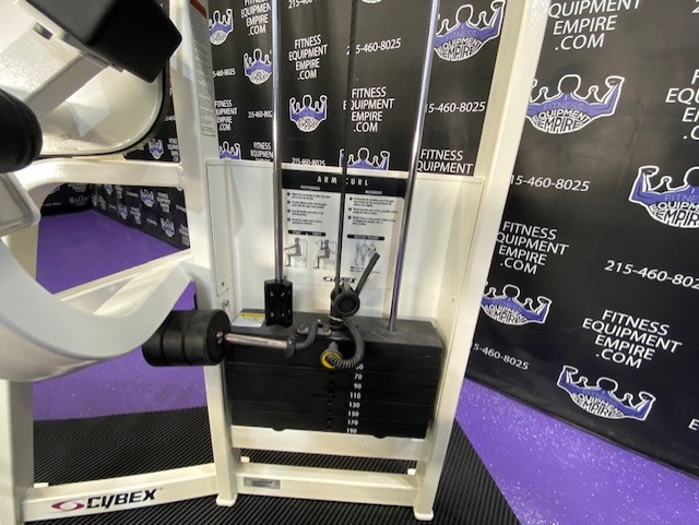 web69 Cybex VR2 Bicep Curl w/Swivel Handles