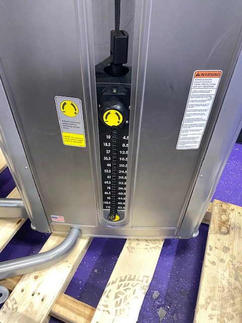 web7-14 Cybex VR3 Assisted & Free Weight Dip & Pull-up Machine