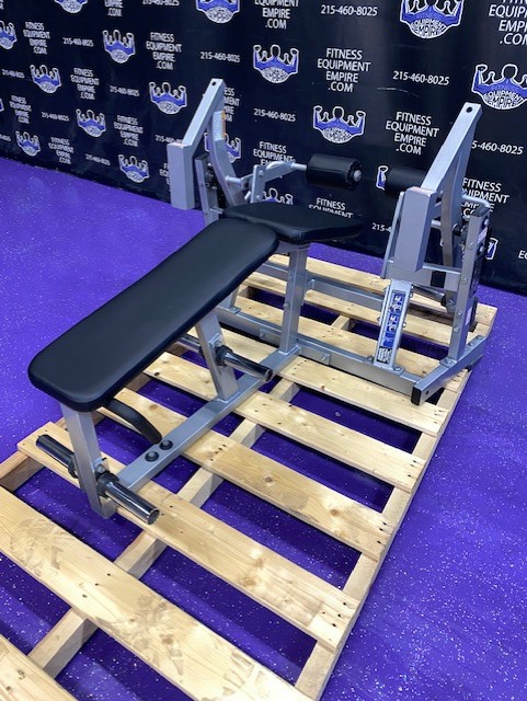 web7-16 Hammer Strength ISO Lateral Prone Lying Leg Curl