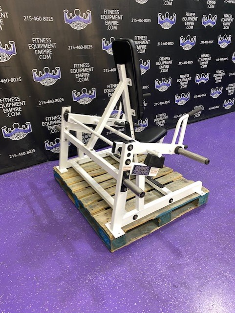 web7-23 Hammer Strength Seated & Standing Shrug