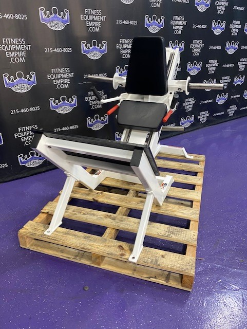 web7-26 Bodymasters LE 411 45 Degree Super Seated Leg Press – RARE