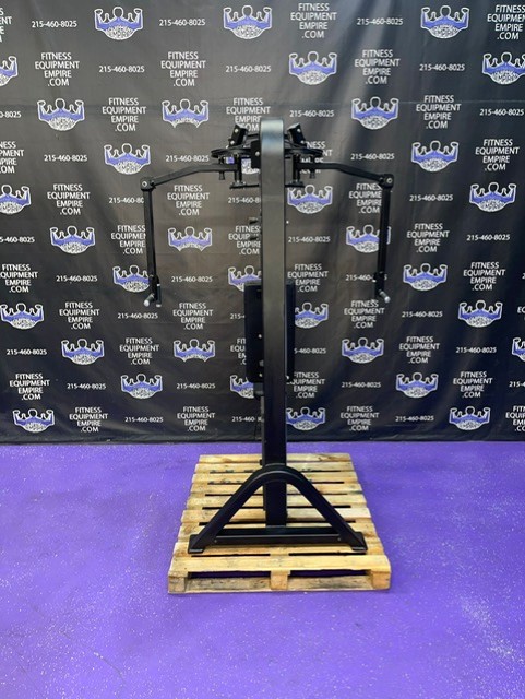 web7-32 Hammer Strength Select Pec Fly & Rear Delt Combo