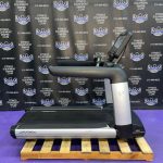 Life Fitness Integrity Series Treadmills w/Discover SE3HD Consoles – NEWEST MODEL