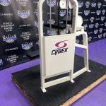 Cybex VR2 Bicep Curl w/Swivel Handles Cybex VR2 Bicep Curl w/Swivel Handles