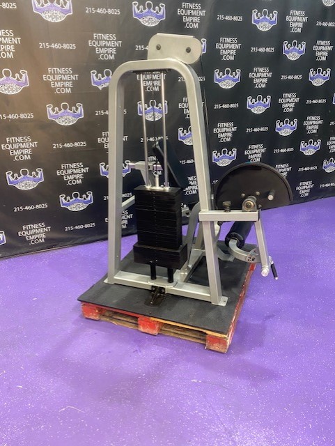 web77-2.jpg Precor Icarian Leg Extension