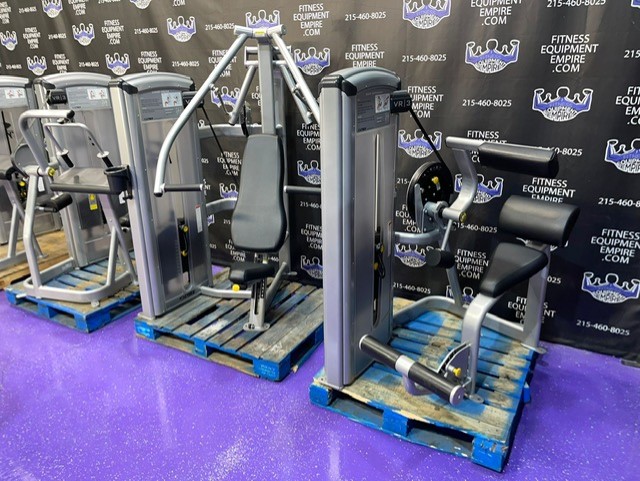 web8-17 Cybex VR3 15 Unit Total Body Platinum Strength Circuit