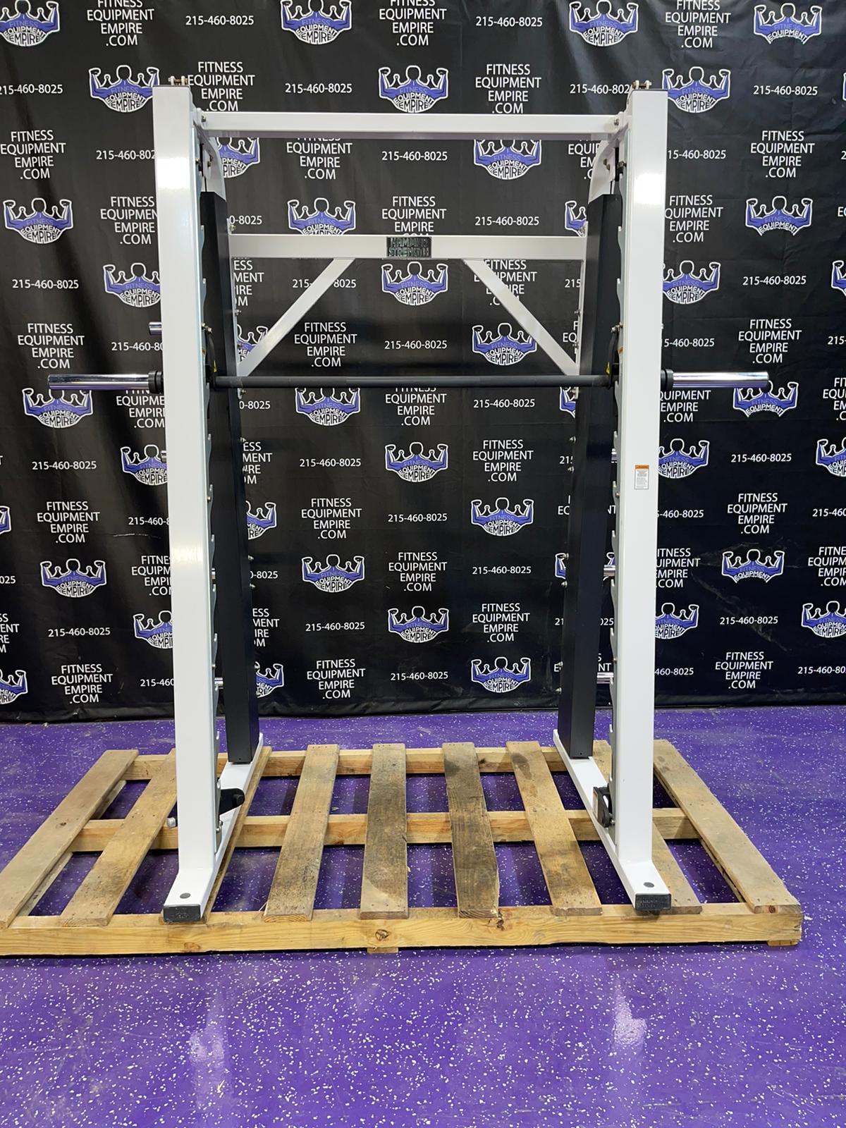 web8-24 Hammer Strength Linear Counter Balanced Smith Machine