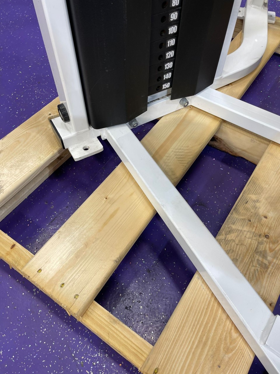 web8-26 Hammer Strength MTS ISO Lateral Shoulder Press