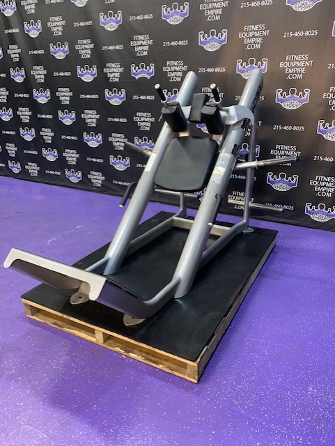 web8-6 Cybex Plate Loaded 45 Degree Linear Hack Squat