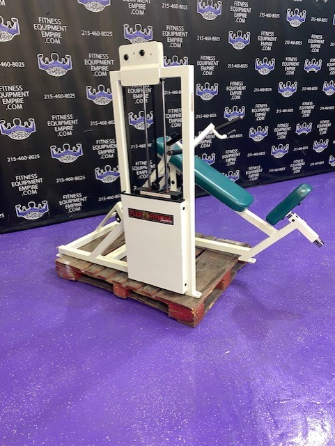 web8 Flex Fitness Shoulder Press 330 lb. Stack