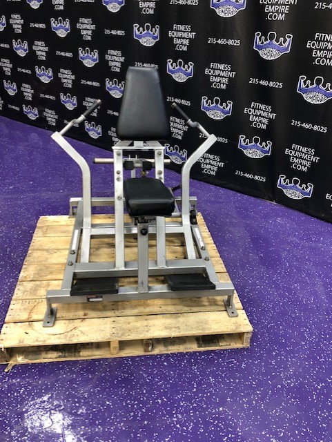 web8-8 FLEX FITNESS Plate Loaded Leverage Row