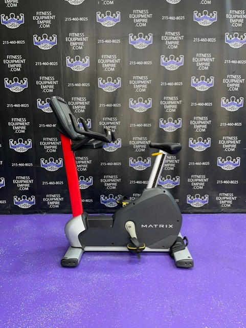 web80-5.jpg Matrix U7XE Upright Bike w/Touchscreen Console