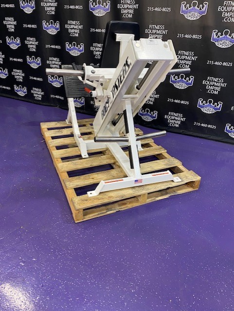 web9-26 Bodymasters LE 411 45 Degree Super Seated Leg Press – RARE