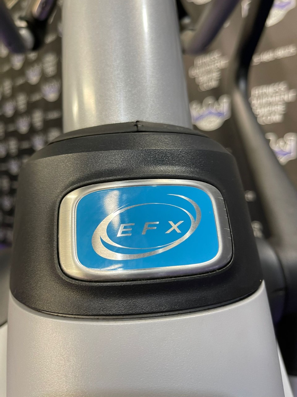 web9-33-1.jpg Precor 885 Version 2 Ellipticals w/P82 Consoles – Newest Models