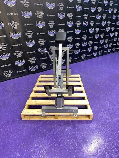 img_8342 Magnum Chest
Supported Multi Grip T Bar Row - Adjustable
Foot Plate