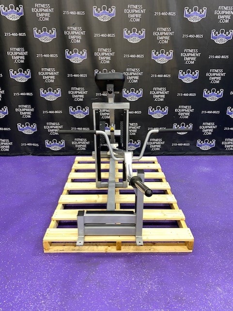 img_8344 Magnum Chest
Supported Multi Grip T Bar Row - Adjustable
Foot Plate