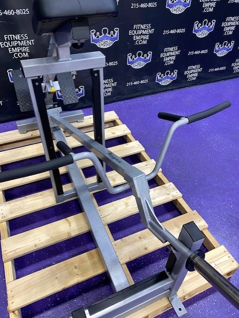 img_8345 Magnum Chest
Supported Multi Grip T Bar Row - Adjustable
Foot Plate
